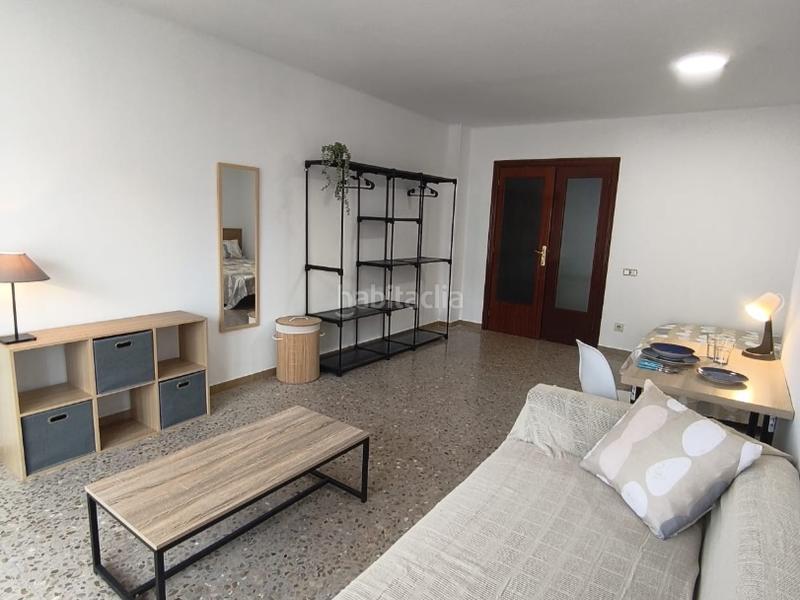 Foto f2a224fc-83b7-45fa-9f05-1efa35a1501e. Affitto loft in centre 3 in La Bordeta Lleida