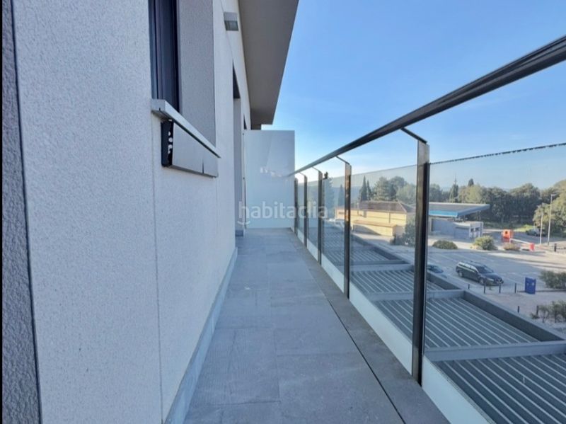 Foto b5dc188a-7320-44e6-b473-55aa1df9e86a. Flat in ronda fort roig 15 in Montjuïc Girona