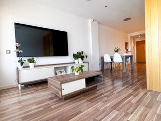 Flat in Ronda fort roig  15. Vivienda en montjuïc con vistas panorámicas y orientación excele