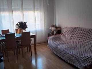 Pis a Bon viatge 1. Piso listo para entrar a vivir en el centro 83 metros cuadrados