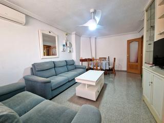Appartement à Calle san andrés 43. Amplio pisito en perfectas condiciones!