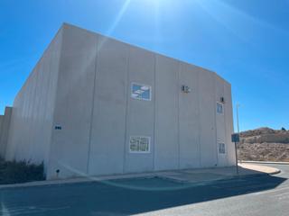 Capannone industriale in Polígono industrial riodel 12g. Magnifica nave en poligono riodel