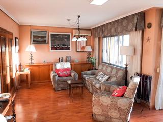 Piso en Teodoro camino 2. Manífico y hermoso piso iluminado