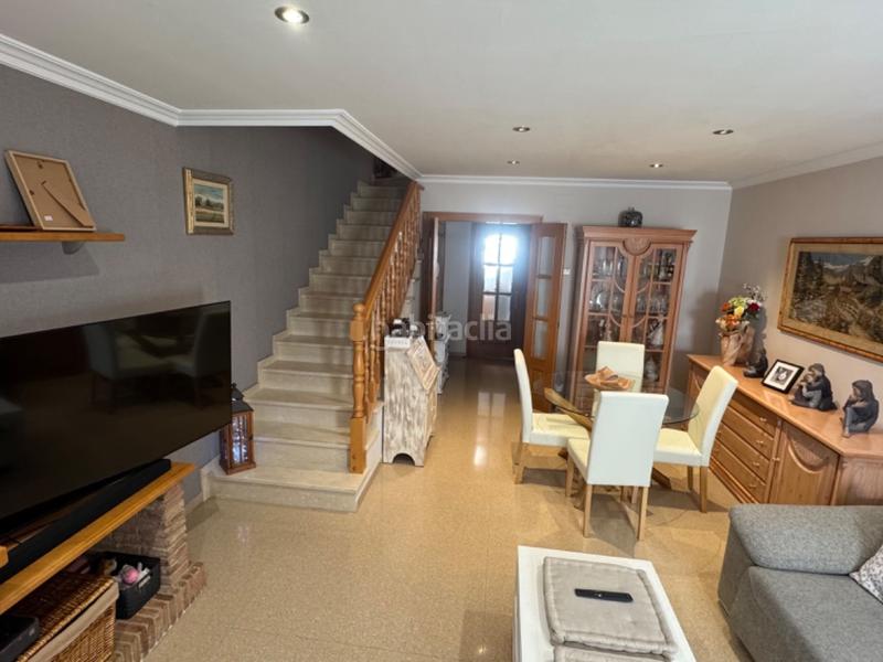 Foto 6421d631-350d-48e6-b1d7-bfb1bebbe156. Chalet in carrer de la justícia 4 in Centre Rubí