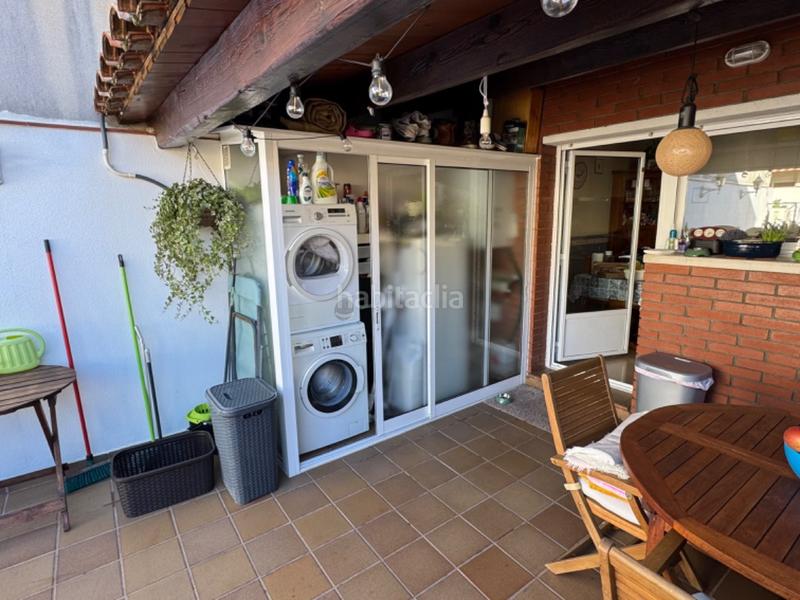 Foto c7df0cbd-11c3-4dfe-99a2-493ce2a1da36. Chalet in carrer de la justícia 4 in Centre Rubí