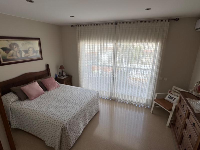 Foto 8f20774c-a202-4225-85f5-9373c0ce6144. Xalet a carrer de la justícia 4 a Centre Rubí