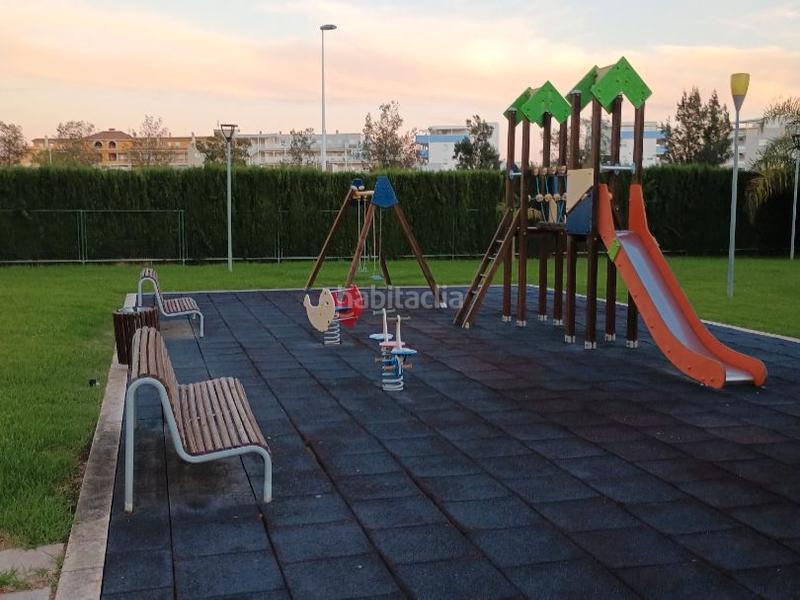 Foto 545a9820-3c7e-4ac0-bb62-44f1c123d5fe. Lloguer apartament a carrer avila 2 a Moncófar Playa Moncofa