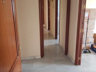 Miete Etagenwohnung in C/ isla menorca  2. Estupendo piso en una de las mejores zonas de córdoba