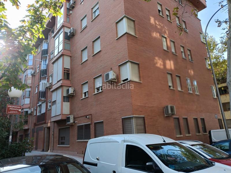 Foto 01b097d9-5167-4abd-8c02-53c58dc7b286. Pis a calle de candilejas 54 a Palomeras Bajas Madrid
