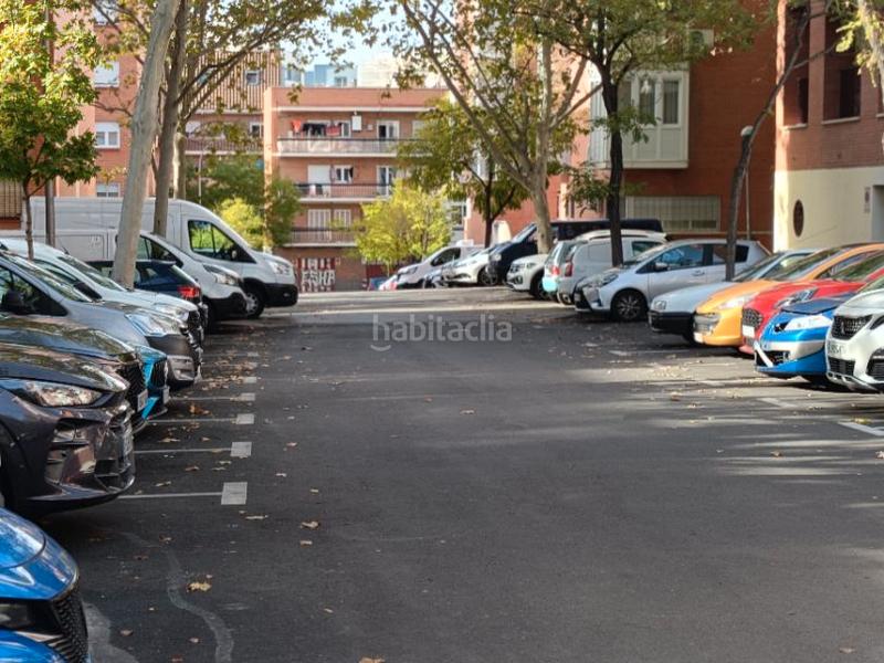 Foto 11e056c0-1f7c-4a78-bc4d-a2487a19e46e. Pis a calle de candilejas 54 a Palomeras Bajas Madrid