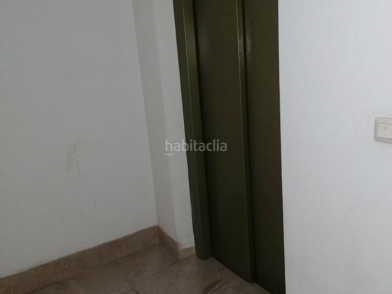 Foto 494d0bfd-7146-49ff-b104-90aff6b5c9b4. Pis a calle de candilejas 54 a Palomeras Bajas Madrid