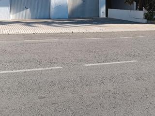 Location Local commercial à Carrtera de callosa 62. Local comercial en altea la vieja en alquiler y en venta (alican