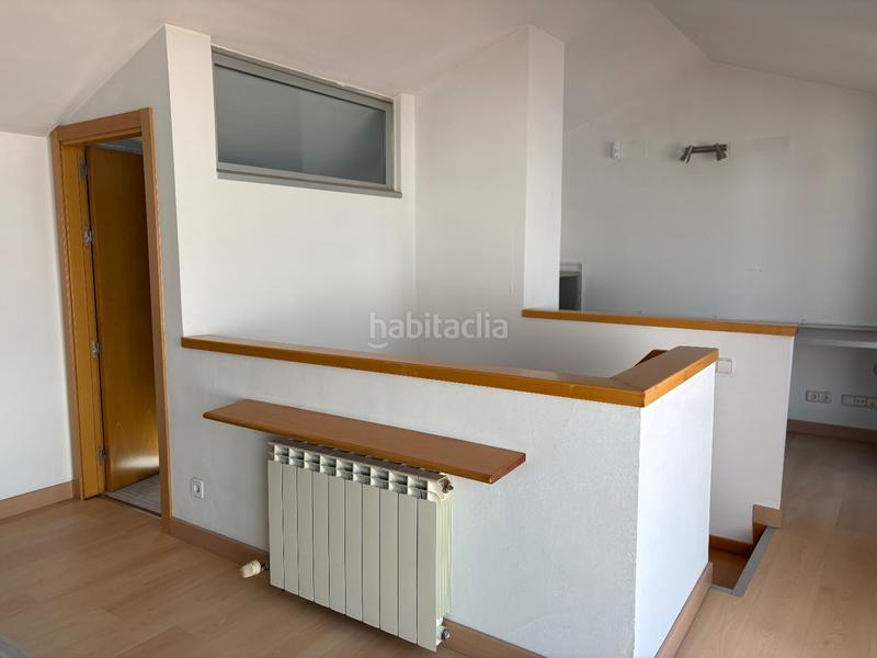 Foto 12d0a34e-95d1-4e70-ac58-1d7a546cccc1. Dúplex a avinguda onze de setembre 4 a Olot