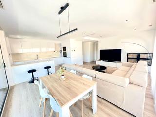 Flat in Flos i calcat 10