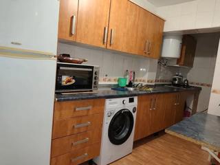 Affitto Appartamento in Carrer de sant antoni 32. Piso de 2 habitaciones con aire acondicionado y calefacción