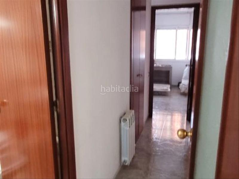 Foto 2c3d0cd5-77b4-4633-92fe-5ae1fb6cb339. Pis a carrer de marià benlliure 15 a Sistrells Badalona