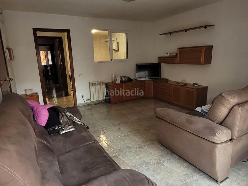 Foto be85b5da-4494-4dd9-b4ae-177632aba7d0. Pis a carrer de marià benlliure 15 a Sistrells Badalona