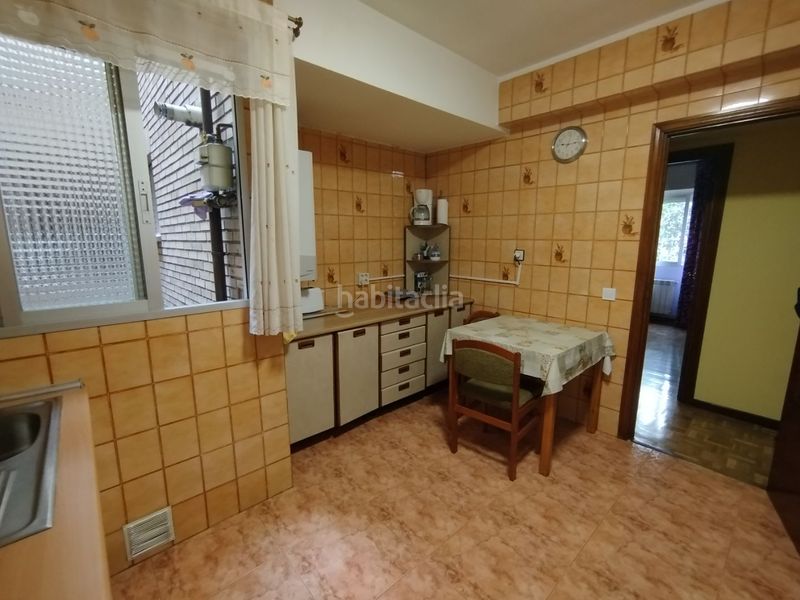 Foto 95db983a-663d-4467-bc26-39a7d2ed734f. Pis a calle de las Adelfas 3 a Adelfas Madrid