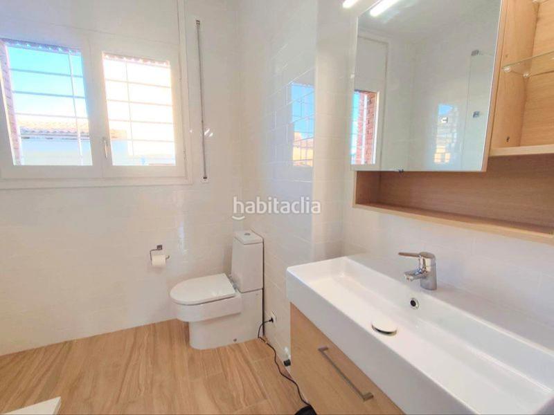 Foto bfafa7be-83e0-4f05-8fdc-f8a6a9cb8f07. Casa a carrer mercè rodoreda-ms blan 1 a Coma-ruga platja Coma-ruga