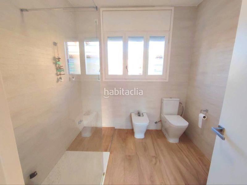 Foto fa038d82-53a7-43bb-9fbb-6d7152b5463e. Casa a carrer mercè rodoreda-ms blan 1 a Coma-ruga platja Coma-ruga