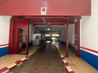 Lloguer Aparcament de moto a Carrer d'alfons xii 5. Alquilo plazas moto