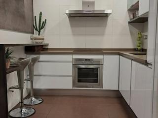 Planta baixa a Carrer del doctor martí julià 59. ¡¡único en la zona!! se vende: amplio piso reformado + local col