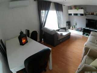 Piso en Avinguda sant esteve 105. Fantástico piso reformado y céntrico