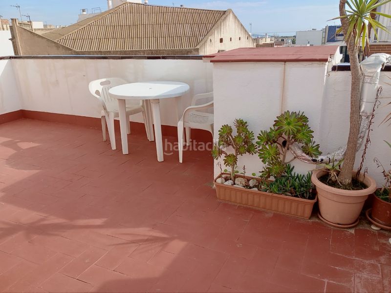 Foto f57d006d-9982-4358-b1b5-a949dfeed287. Casa adossada a gorria 2 a Centre La Ràpita