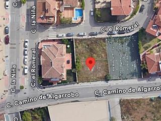 Terreno residencial en Camino de algarrobo  3. Venta solar urbano 211m. el romeral (vélez-málaga)