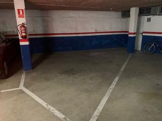 Lloguer Aparcament cotxe a Carrer de jaume comas i jo 18. Parking amplio + trastero de gran tamaño