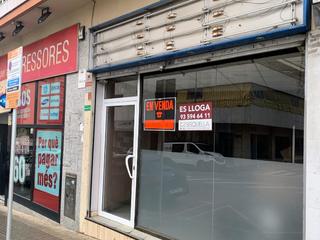 Geschäftsraum in Avenida primavera 19. Local en pleno centro de cerdanyola, avenida primavera,19