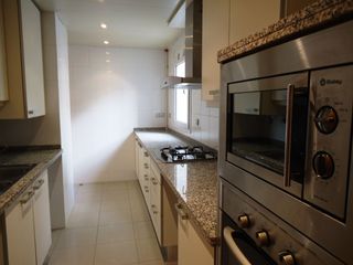 Etagenwohnung in Montserrat 12. Piso muy céntrico en reus