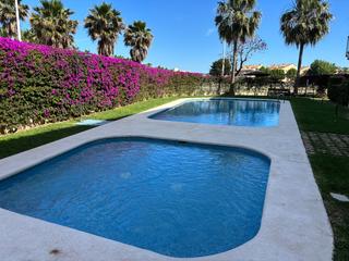 Piso en Avenida augusta 64. Piso moderno con ubicación ideal en jávea