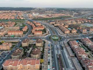 Piso en Calle junta de castilla y leon 8. Alerta inversores, piso en venta en boadilla del monte