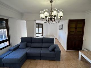 Location Appartement à Av del cedre 56. Piso en av del cedre con ascensor