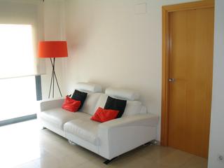 Lloguer Àtic a Enrique morera 60. Fantástico piso exterior, muy luminoso