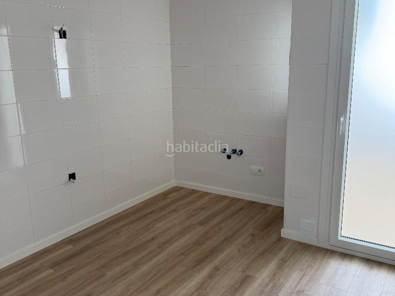 Foto 20ac3247-3a76-47fa-a775-e1f8faa525b7. Pis a avenida del palmar 75 a Beniaján Murcia