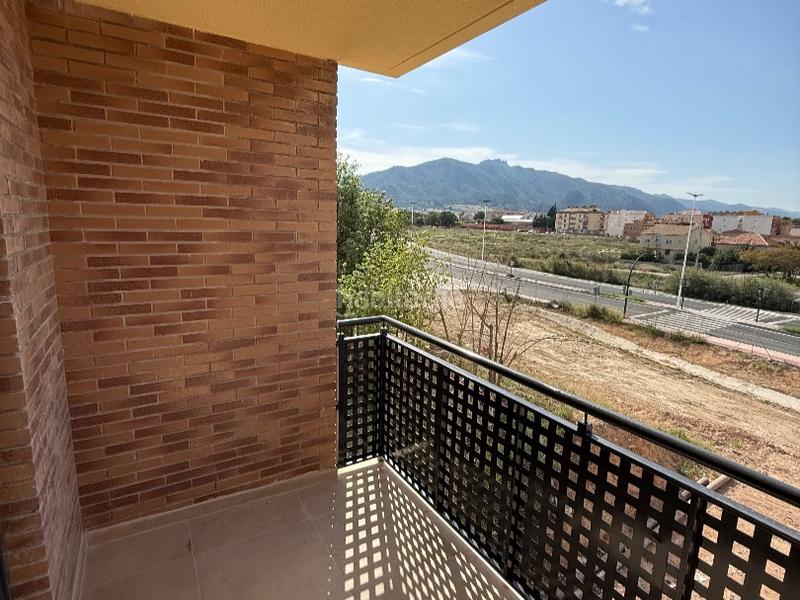 Foto b1f2e613-a2de-406e-b300-d162232f3049. Pis a avenida del palmar 75 a Beniaján Murcia