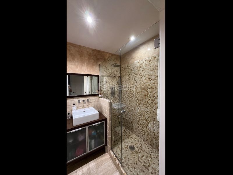 Foto 895b6b51-bee8-40d5-b3ac-bea9a678fffc. Semi detached house in carrer xiprer 16 in Caldes de Montbui