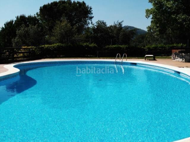 Foto 930399b9-8531-478c-b068-ffc794c3cb53. Semi detached house in carrer xiprer 16 in Caldes de Montbui