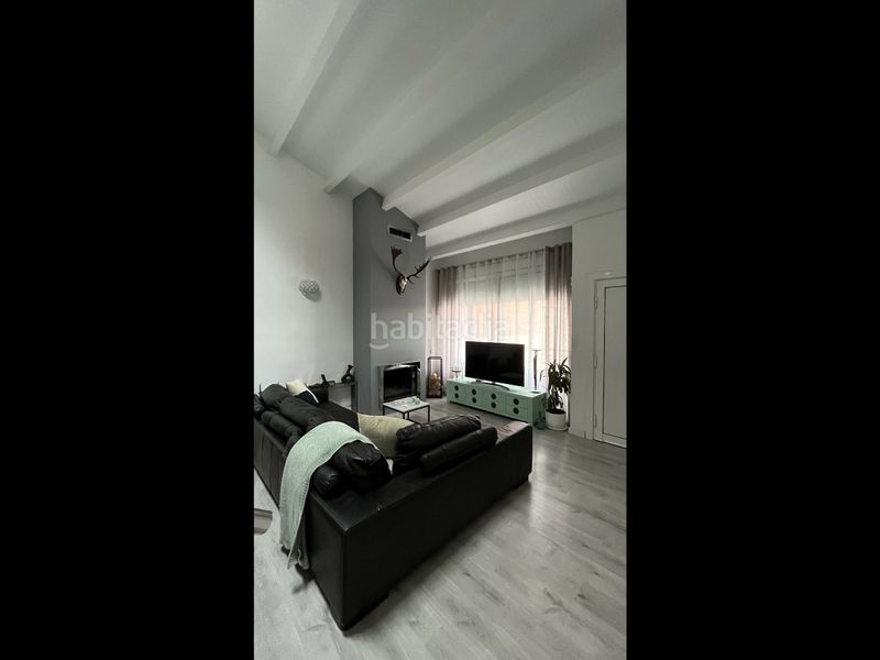 Foto b291da78-2f3d-4aae-b023-42cfc9fe9406. Semi detached house in carrer xiprer 16 in Caldes de Montbui