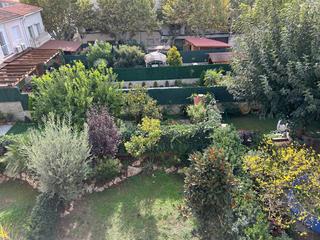 Location Triplex à Plaça de rafael casanova 3. Perfecta vivienda soleada y en zona súper tranquila