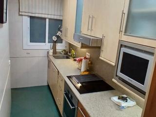 Flat in Nàpols 27. Piso céntrico con parking incluido en barcelona para entrar a vi