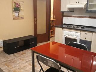 Piso en Raseta de sales 1. Piso en centro de reus