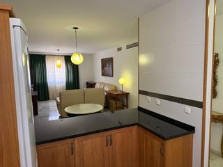 Rez-de-chaussée à Castañetero 34. Piso en planta baja, trastero y plaza de garaje