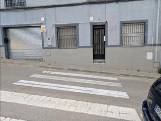 Pis a Calle sevilla  10. Planta baja independiente