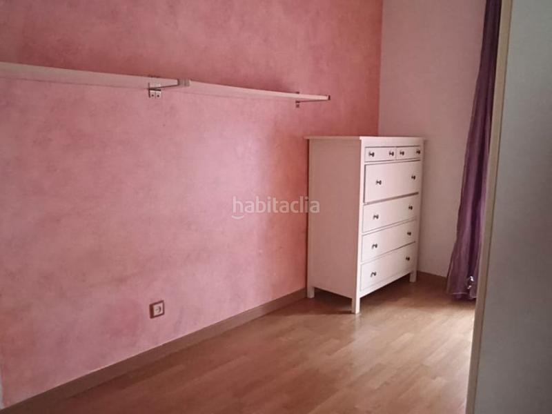 Foto 97f752d6-c646-44e7-9766-45af722b2bd2. Alquiler piso en carrer de dante alighieri 75 piso horta alquiler por habitaciones - rambla del Carmel en Barcelona