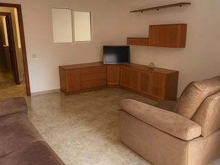 Piso en Marià benlliure 15. Luminoso y amplio piso con ascensor en finca tranquila