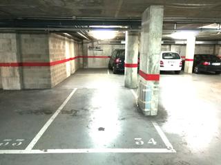 Alquiler Parking coche en Doctor trueta  58. Parking con facil acceso