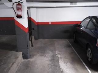 Autoparkplatz in C/bruc 124. Plaza de parking planta única eixample dreta